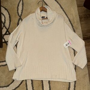 NWT Devotion by Cyrus Turtleneck Sweater size L